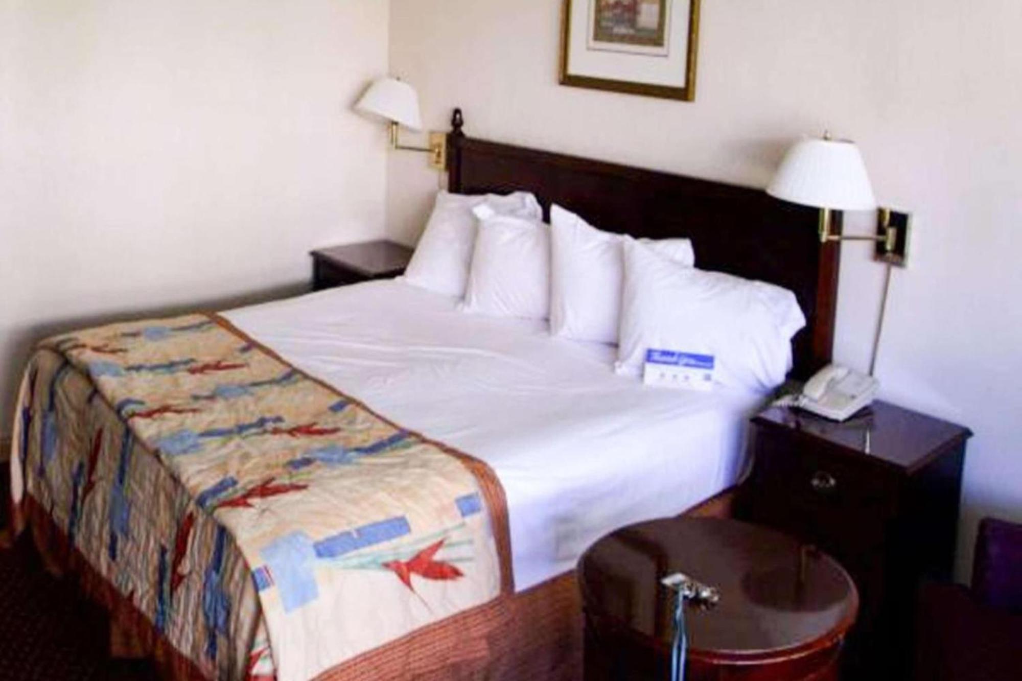 Super Inn & Suites By Oyo Milledgeville Ngoại thất bức ảnh