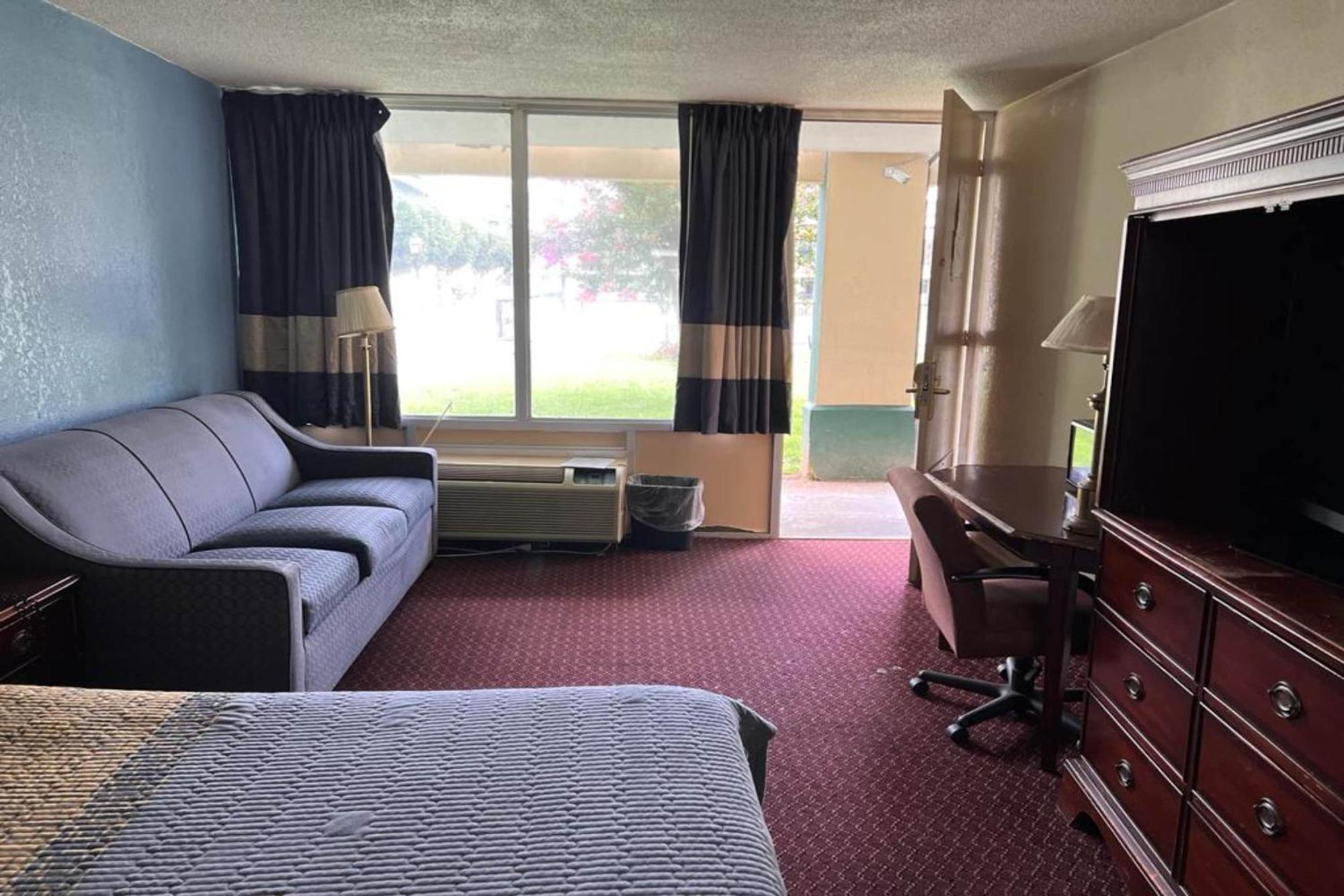 Super Inn & Suites By Oyo Milledgeville Ngoại thất bức ảnh
