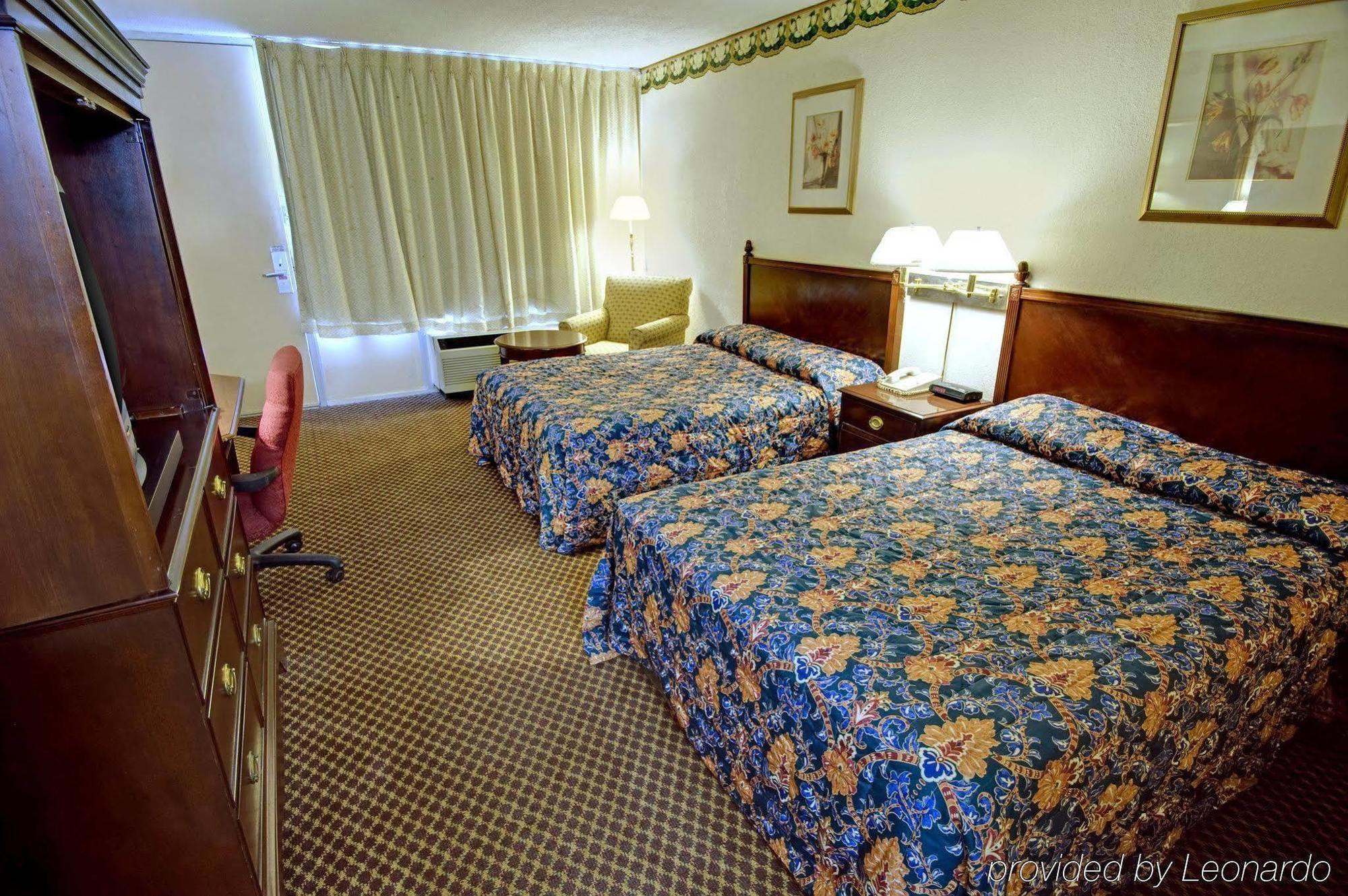 Super Inn & Suites By Oyo Milledgeville Ngoại thất bức ảnh